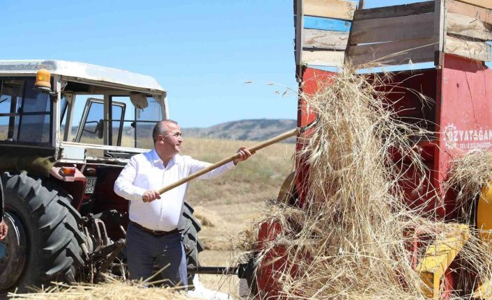 Vali Hatipoğlu, patoz yaptı