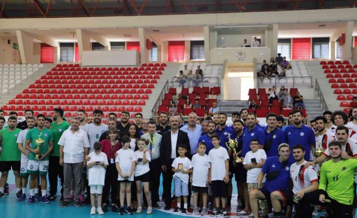 2. Ulusal Yunus Emre Hentbol Turnuvası sona erdi