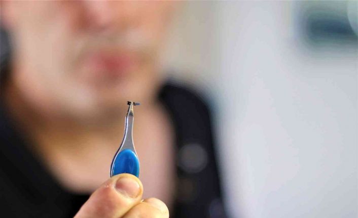 4 milimetrelik bıçak yaptı, Guinness’e girmek istiyor