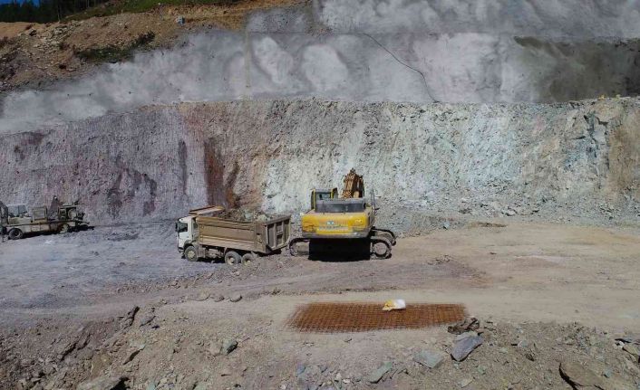 5 bin 590 dekar tarım arazisine can suyu olacak barajda çalışmalar başladı