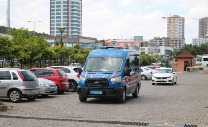 6 yıl 3 ay hapis cezasına çarptırılan DEAŞ üyesi, jandarma tarafından yakalandı