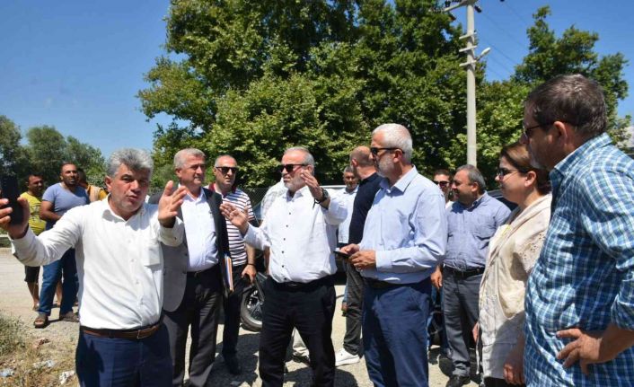 AK Parti heyeti köyleri gezerek sorunları yerinde görüyor