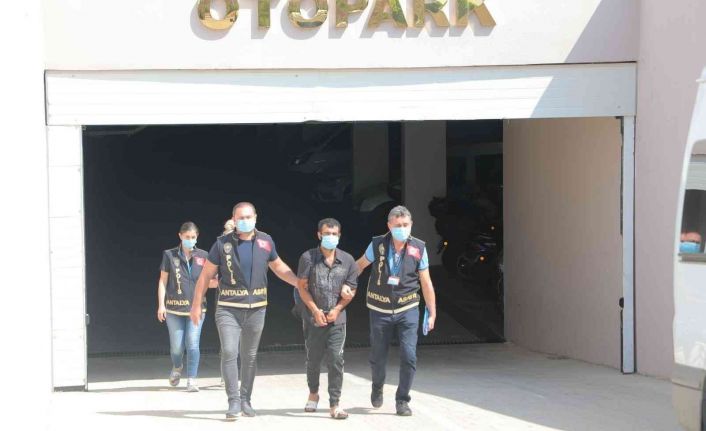 Antalya’da aranan 35 zanlı yakalandı