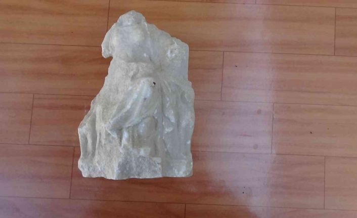 Antandors Antik Kentinde 2 bin 350 yıllık Kibele heykeli bulundu