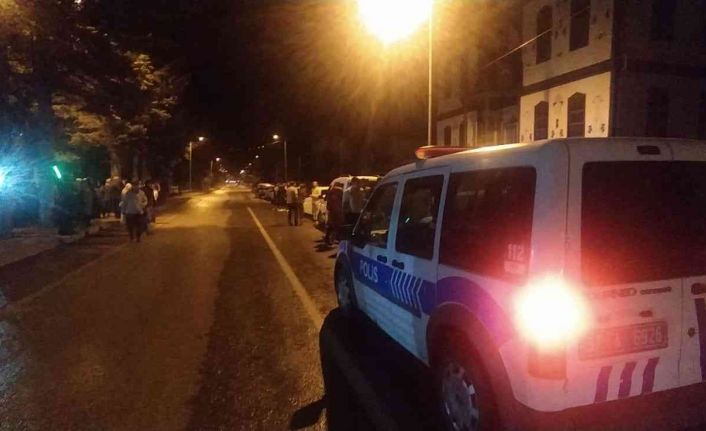 Aracın çarptığı yaya yaralandı