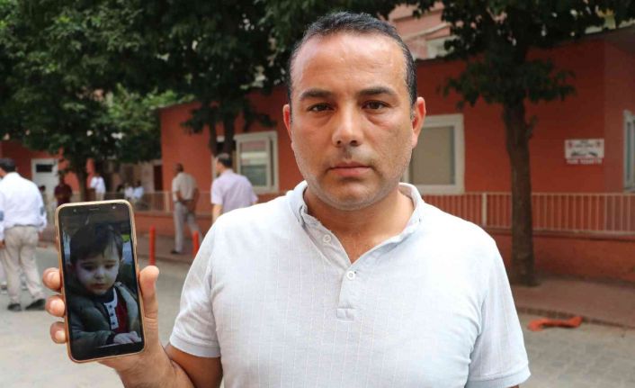 Araçta unutularak ölen çocuğun babası gözyaşlarına boğuldu