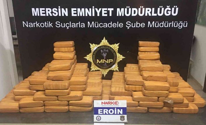 Bakan Soylu: “Mersin Emniyeti Narkotik birimlerimiz de 105 kilo eroin yakalaması gerçekleştirdi”