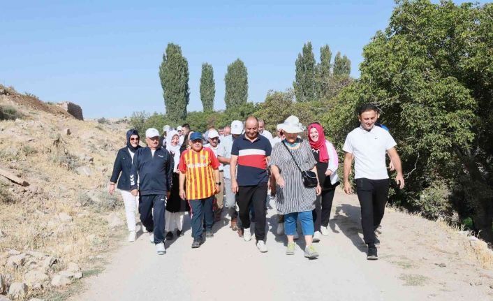 Başkan Büyükkılıç, muhtarlarla Koramaz Vadisi’nde buluştu
