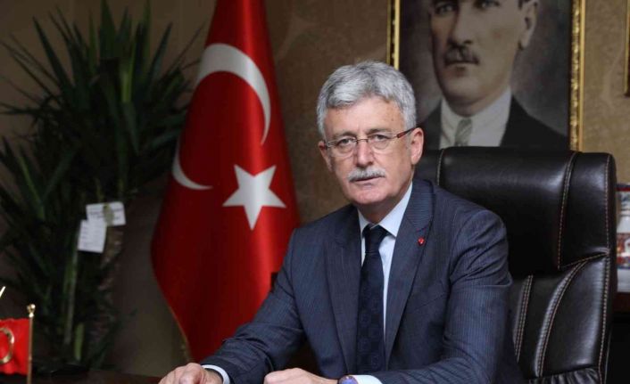 Başkan Ellibeş: "İmam hatip okullarından şehit savcımız gibi kahramanlar çıkmıştır"