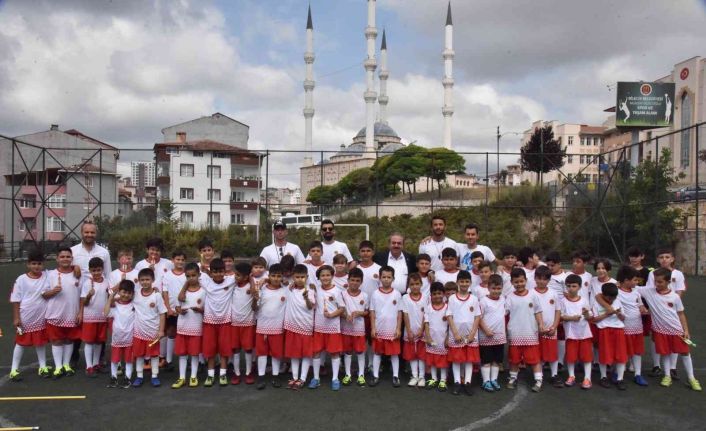 Başkan Yardımcısı Yıldız, yaz spor okulları öğrencilerini ziyaret etti