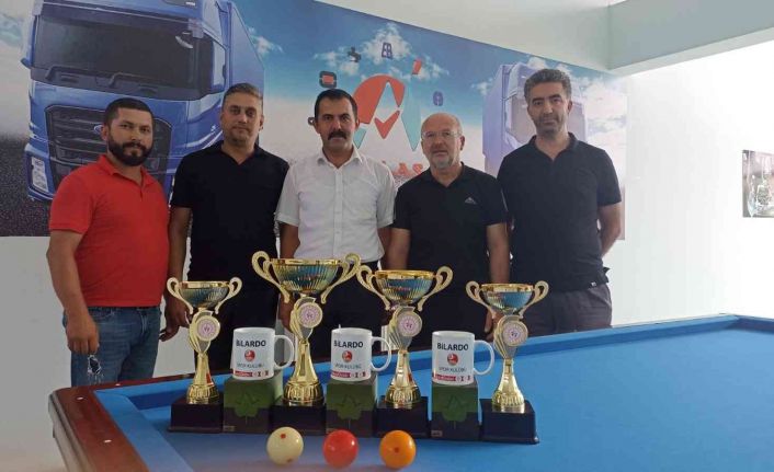 Bozüyük’te 3 bant bilardo turnuvası yapıldı
