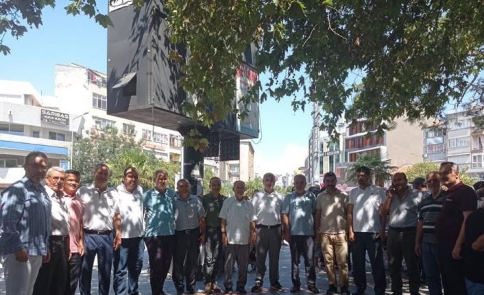 Burhaniye’ de geleneksel aşure hayrı ilgi gördü