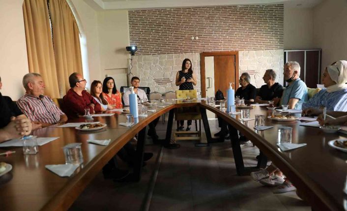 Dondurma üreticilerine eğitim