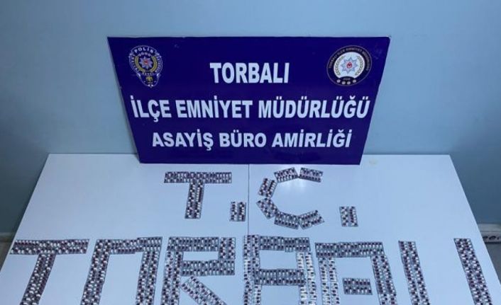 Ecza deposu gibi: İzmir’de bir kişiden 980 adet sentetik ecza ele geçirildi