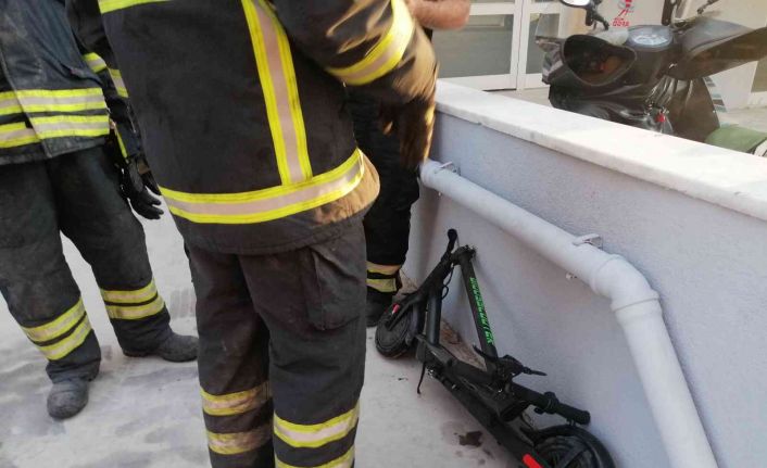 Elektrikli scooter alev alev yandı