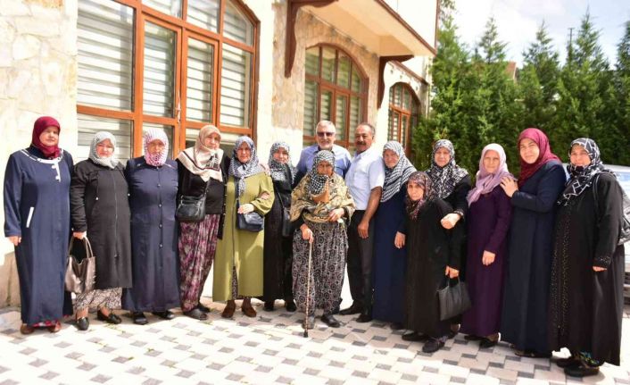 Erenköy Mahalle sakinlerinden Başkan Bozkurt’a teşekkür ziyareti