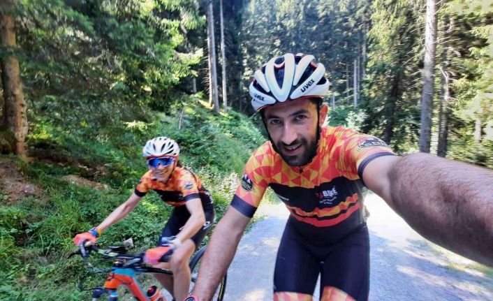 Eskişehirli millî bisikletçiler Belçika’da Türkiye’yi temsil edecek