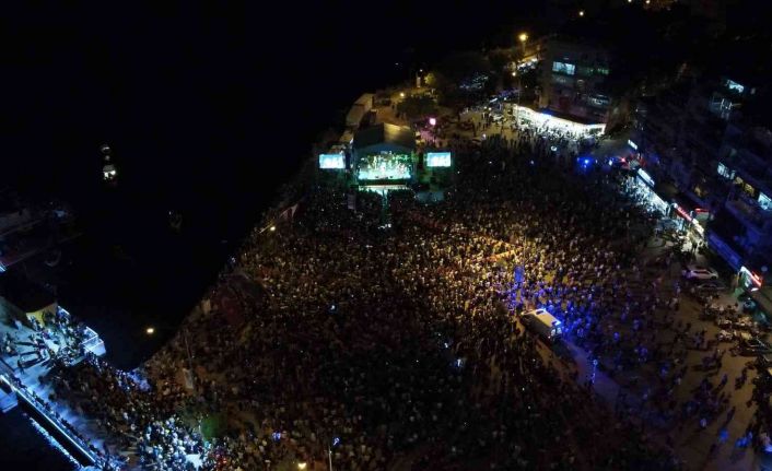 Gemlik’te Şevval Sam coşkusu