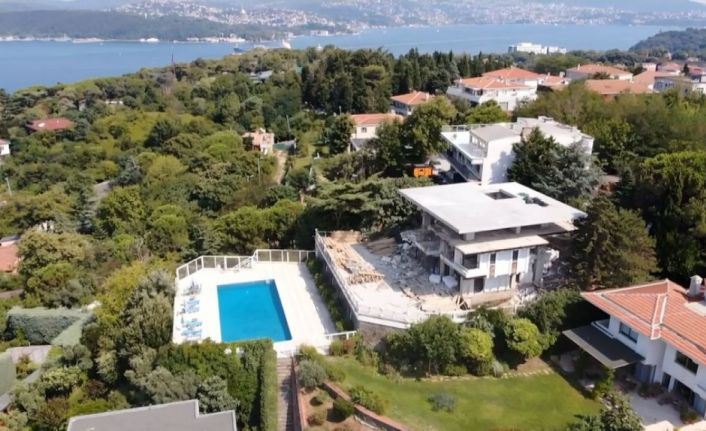 Halk TV Yönetim Kurulu Başkanı Mahiroğlu’nun boğaz manzaralı villasına kaçak kat yaptığı ortaya çıktı