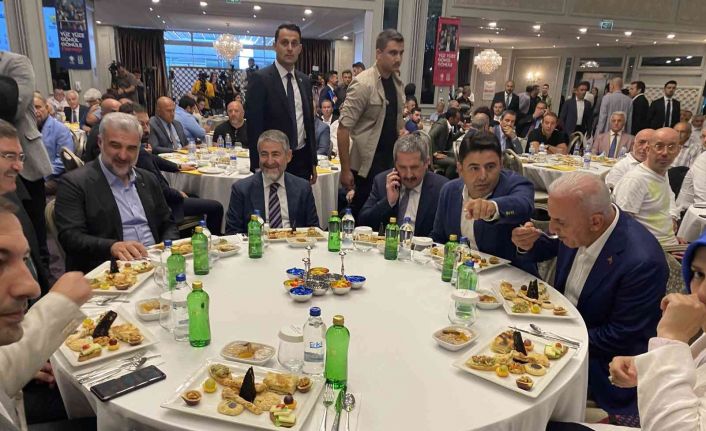 Hazine ve Maliye Bakanı Nureddin Nebati, “OECD içinde akaryakıttan en az vergi alan ülkeyiz”