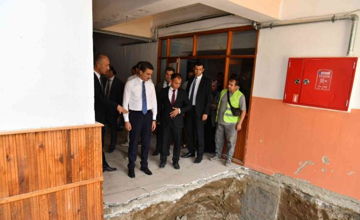 Isparta’da okulların tadilat ve bakım çalışmaları için 600 milyon lira ödenek