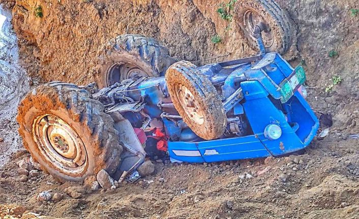 Kastamonu’da devrilen traktörün sürücüsü yaralandı
