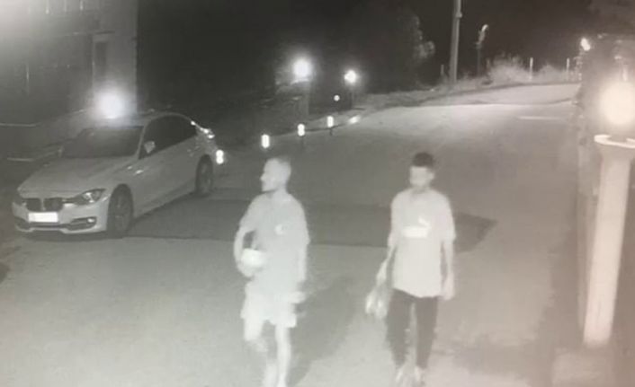 Köpeği çalınınca hayatı alt üst olan genç, şimdi ona kavuşmanın mutluluğunu yaşıyor