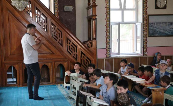 Kur’an-ı Kerim Kursu öğrencilerine 112 acil çağrı merkezinin önemi anlatıldı