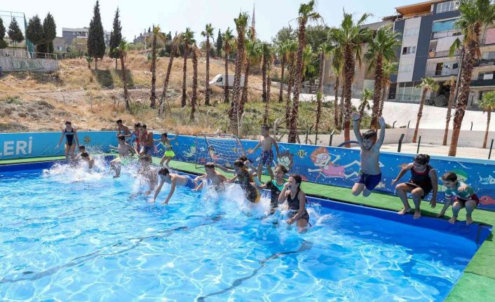 Mahalleye havuz geldi