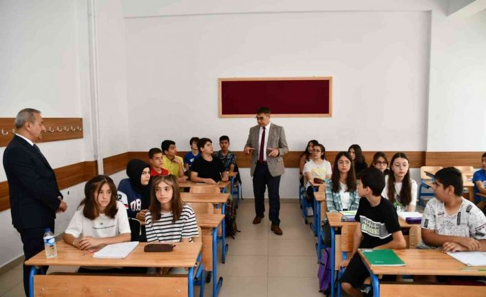 Öğrenciler 2022-2023 Eğitim Öğretim Yılı’na yaz kursları ile hazırlanıyor