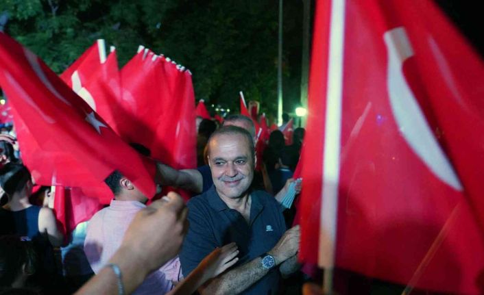 Ortaca’da zafer coşkusu gece de devam etti