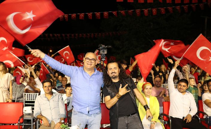Pozantı’da Zafer Şöleni