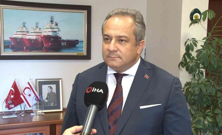 Prof. Dr. İlhan: “Murat, Kutsi ve Hakan İlhan gemilerinin, Abdülhamid Han gemimiz ile birlikte Kıbrıs’ın yanı başında görev yapacak olması çok kıymetli”