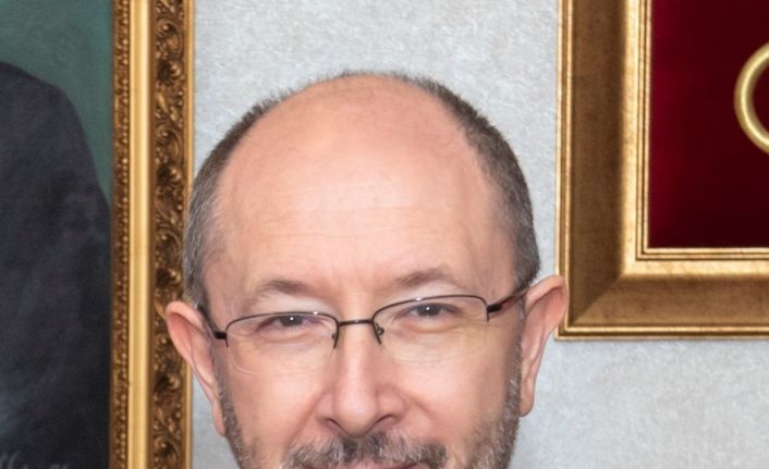 Rektör Prof. Dr. Erdal: "100 yıl önce aziz milletimiz tüm milletlere örnek olacak emsalsiz bir zafere imza attı"