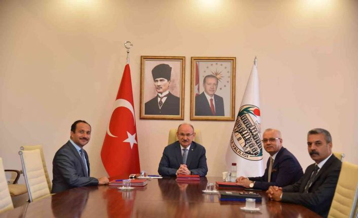 Salihli’de yapılacak olan aile sağlığı merkezinin protokolü imzalandı