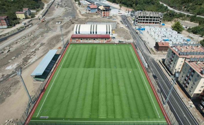 Selde kullanılmaz hale gelmişti, Bozkurt Futbol Sahası afetin yıl dönümünde yeniden ilçeye kazandırıldı