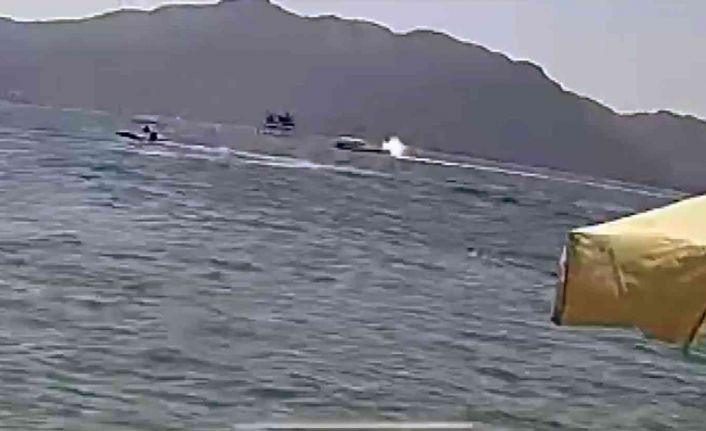 Sürat motorunun tekneye çarptığı anların görüntüleri ortaya çıktı
