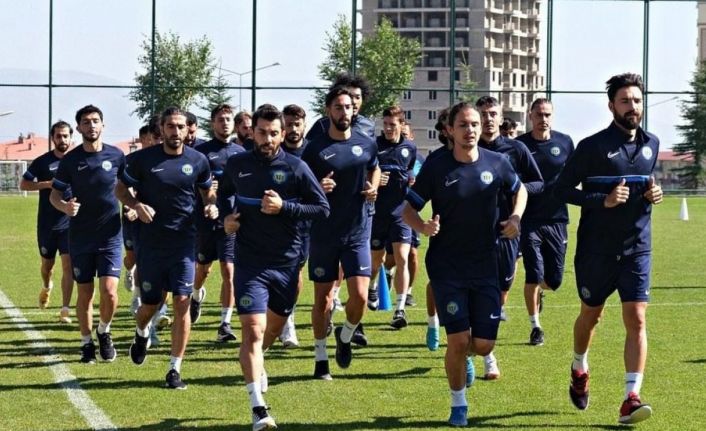 Tarsus İdman Yurdu Genel Sekreteri Duman: "İyi bir kamp dönemi geçiyoruz"