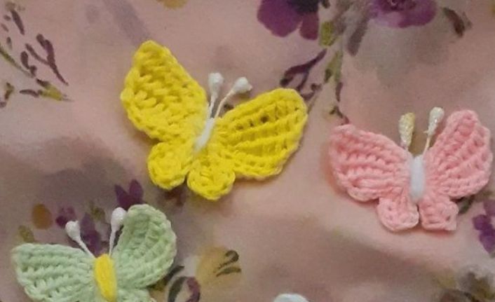 3 çocuk annesi hobisi ile aile bütçesine destek oluyor