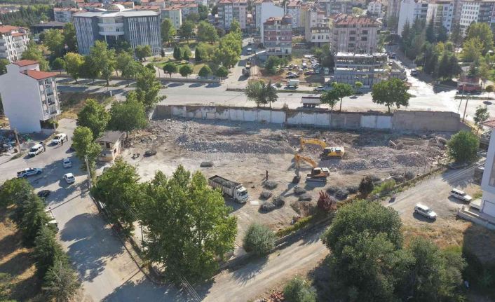 Acıpayam Gençlik ve Kültür Merkezi inşaatı başladı