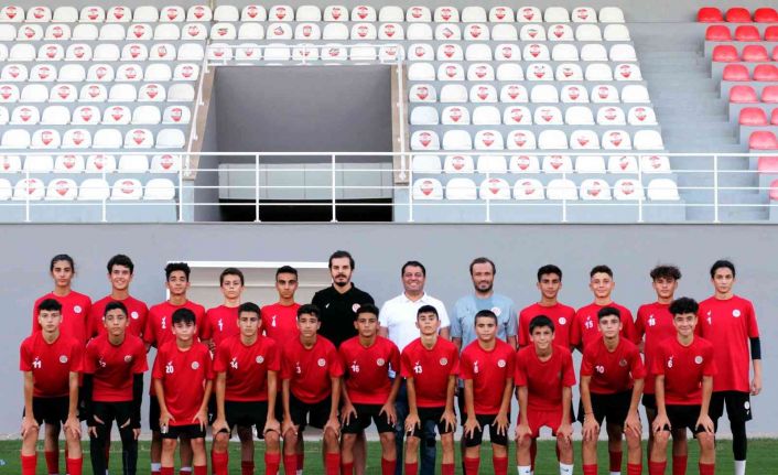 Antalyaspor U14’ün genç akrepleri Madrid’e gidiyor