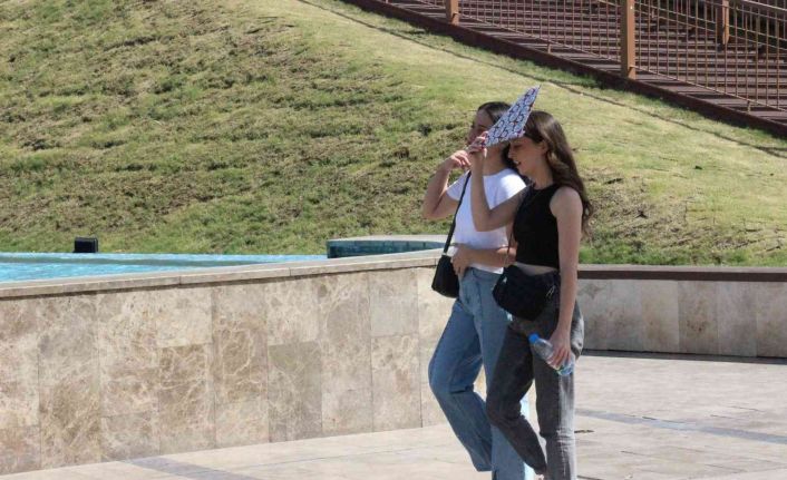 Aydın’da Eylül sıcakları vatandaşları bunaltıyor