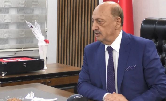 Bakan Bilgin, "Bizim Halk Partisi Kongre Geleneğini terk etmiş görünüyor"