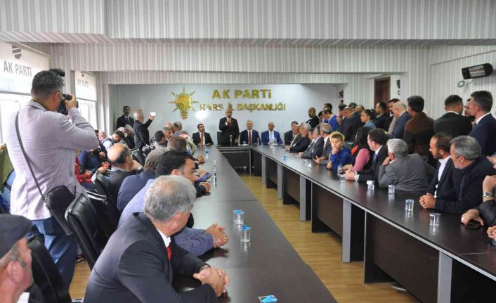 Bakan Kirişci: “Masa diyorlar, kasa diyorlar, bunlardan bir şey çıkmadığını zaten alem görüyor”