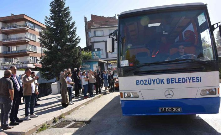 Başkan Bakkalcıoğlu öğrencileri kampa uğurladı