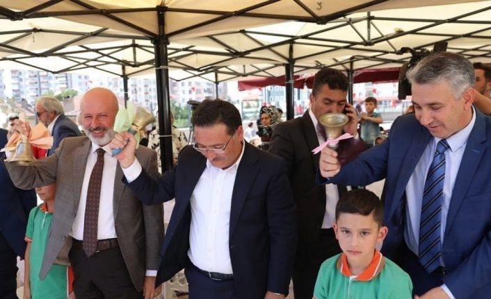 Başkan Çolakbayrakdar, dönüşümle Uğurevler’e daha modern okul kazandırdı