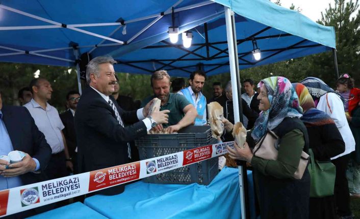 Başkan Dr. Palancıoğlu: “Erciyes Dağımızın giriş kapısı olan şirin Hisarcık Mahalle halkı ile beraberdik’’