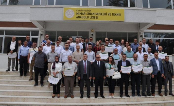 Bozüyük’te en güzel bahçesi olan eğitim kurumu belli oldu