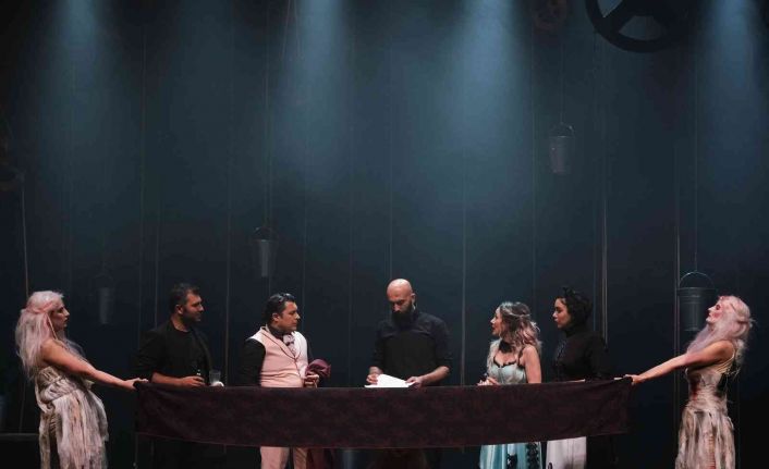 Bursa Devlet Tiyatrosu perdelerini açıyor