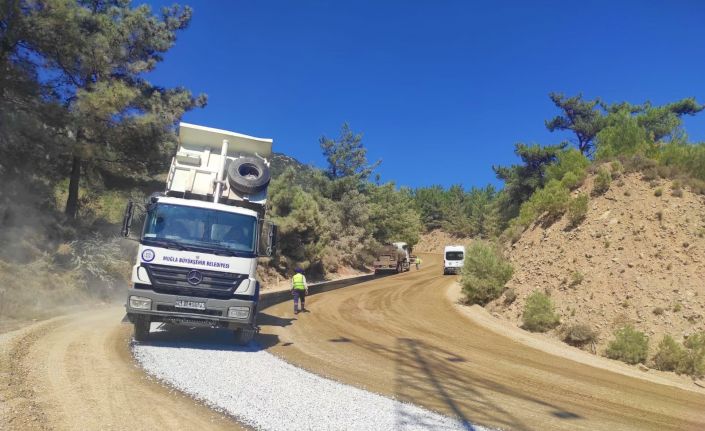 Büyükşehir Datça- Yaka’da asfalt çalışmasını tamamladı
